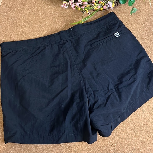 SOLID & STRIPED THE CHARLIE SHORT BLACK UNISEX - Picture 2 of 16